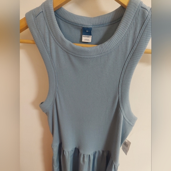 Old Navy Light Blue Sleeveless Midi Dress - Picture 2 of 6